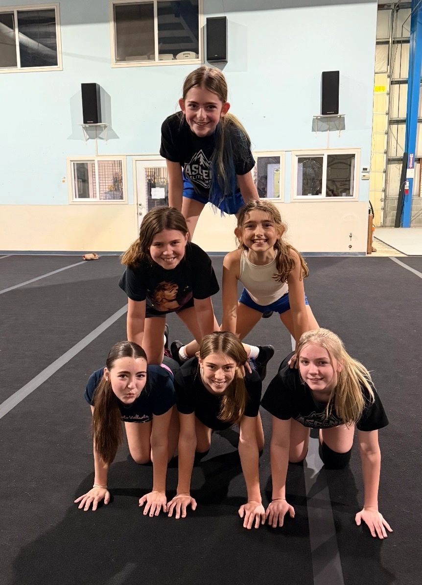 Ascend athletes training in the Central Point gym